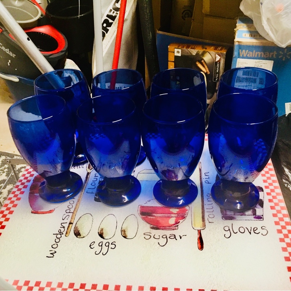 Vintage! Blue Glass Water Tumbler Gobbles Set Of 8  5.5” High FIRM PRICE🔥